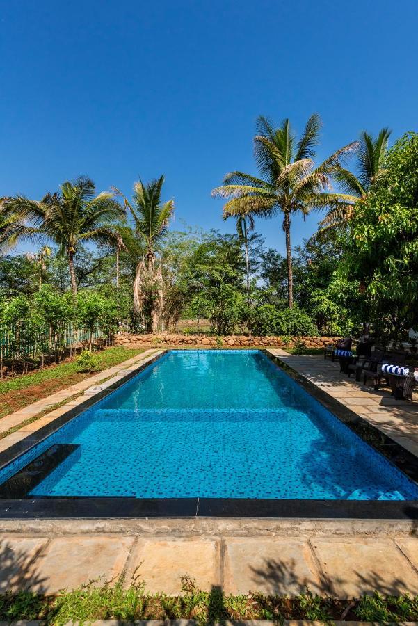 Saffronstays Lakeview Nivara - Farm Stay Villa With Private Pool Near Pune Ngoại thất bức ảnh